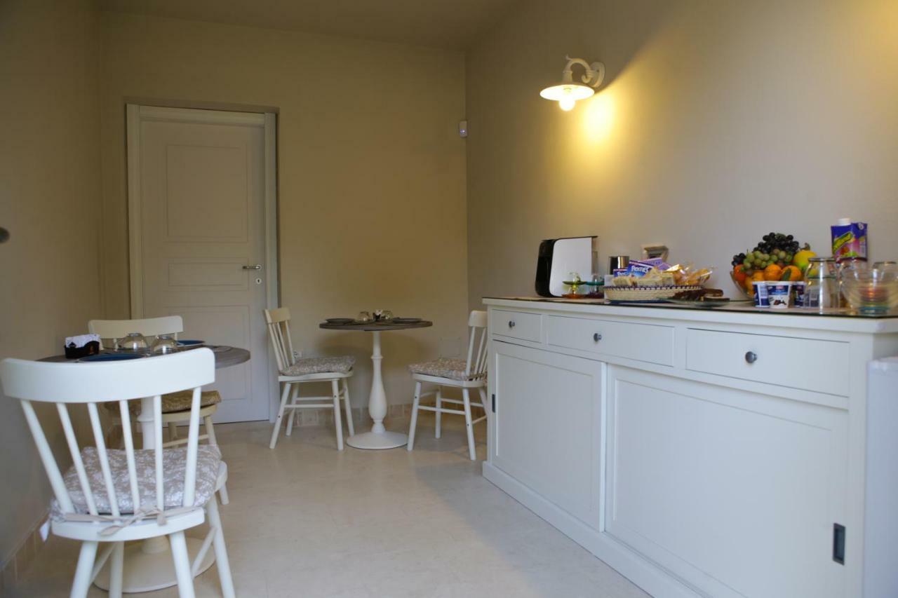 Avion B&B Elmas 외부 사진